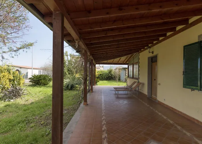 Lungo L'ardeatina By Interhome Tatil Evi